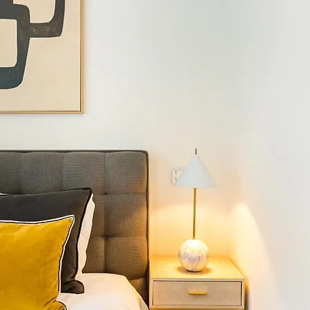 Whome Av Da Liberdade Deluxe Apartment With Ac And Parking-2
